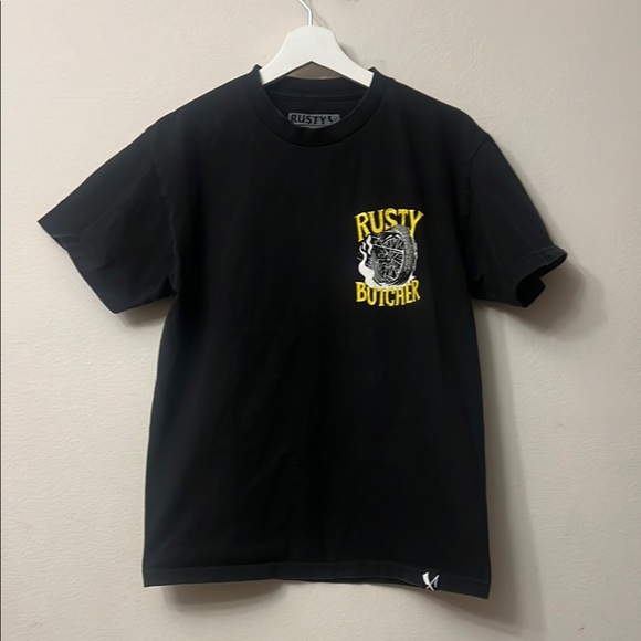 Rusty Butcher Classic Black Crew Neck Short Sleeve Tee with Emblem 312 - Picture 1 of 3